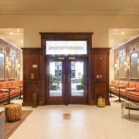 Hotel Cleo, Knoxville Downtown, A Tribute Portfolio Hotel Esterno foto