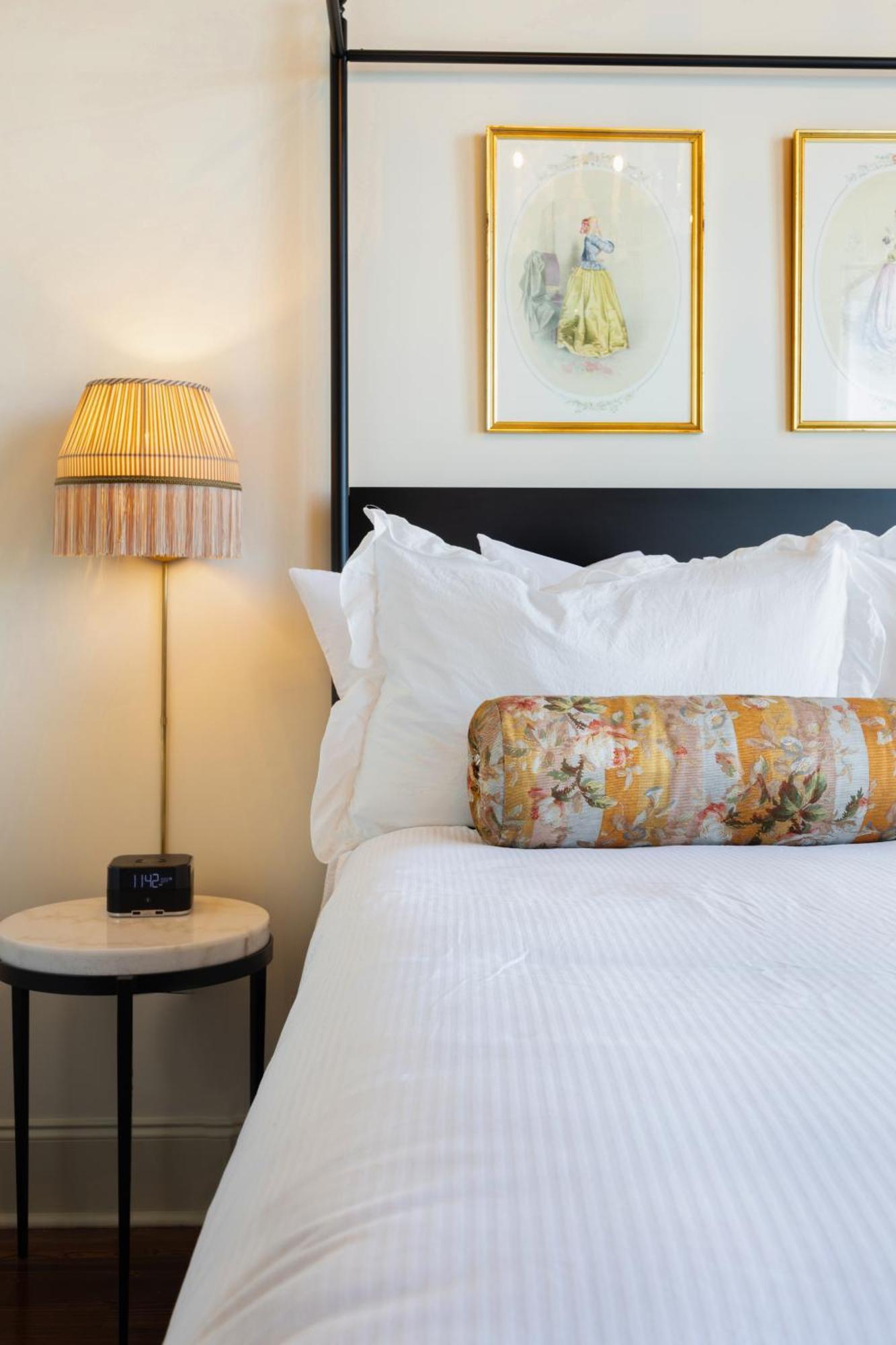 Hotel Cleo, Knoxville Downtown, A Tribute Portfolio Hotel Esterno foto