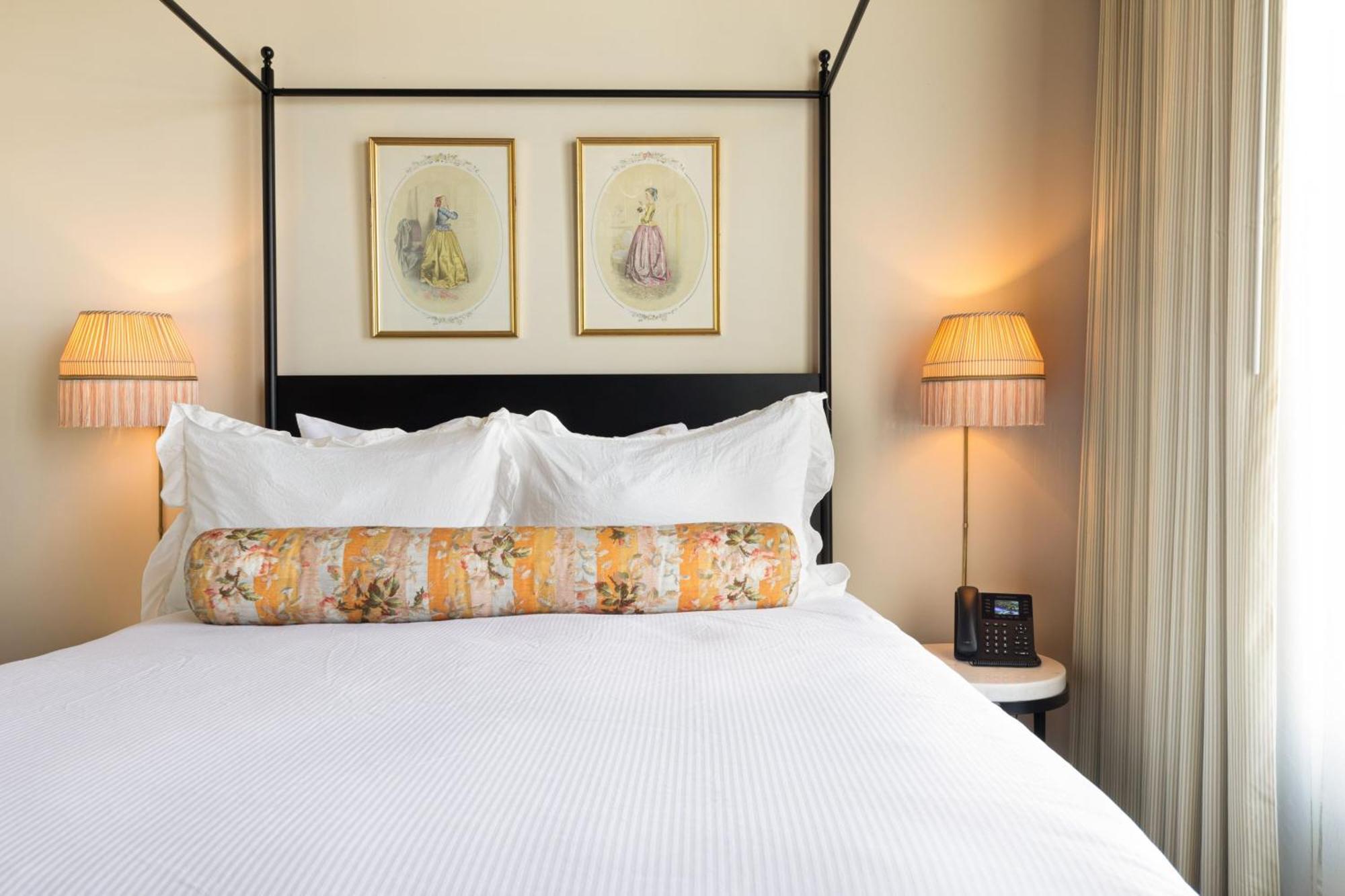 Hotel Cleo, Knoxville Downtown, A Tribute Portfolio Hotel Esterno foto